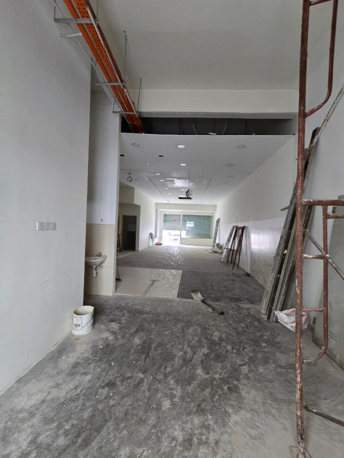 Tun Aminah Ground Floor Shoplot For Rent - Jalan Pendekar 13 photo 3